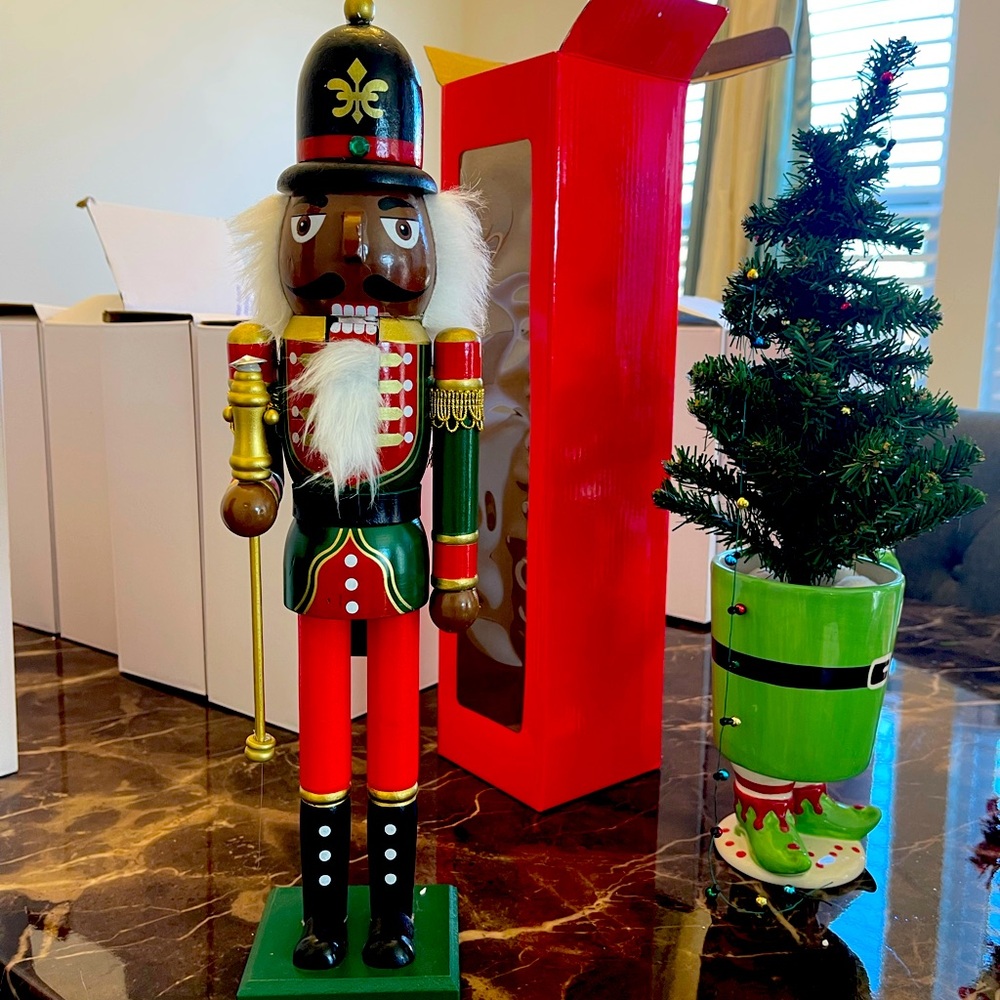 African Nutcracker
